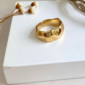 ANEL DOURADO ORGÂNICO MARTELADO N° 20