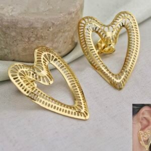 BRINCO CORAÇÃO VAZADO BANHADO A OURO 18K