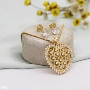 CONJUNTO BRINCO E COLAR CORAÇÃO COM ZIRCÔNIA BANHADO A OURO 18K