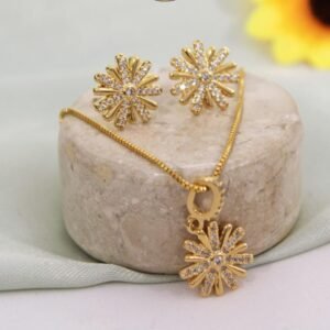 CONJUNTO BRINCO E COLAR CRISTAL BANHADO A OURO 18K