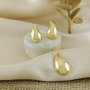 CONJUNTO BRINCO E COLAR VÍRGULA BANHADO A OURO 18K